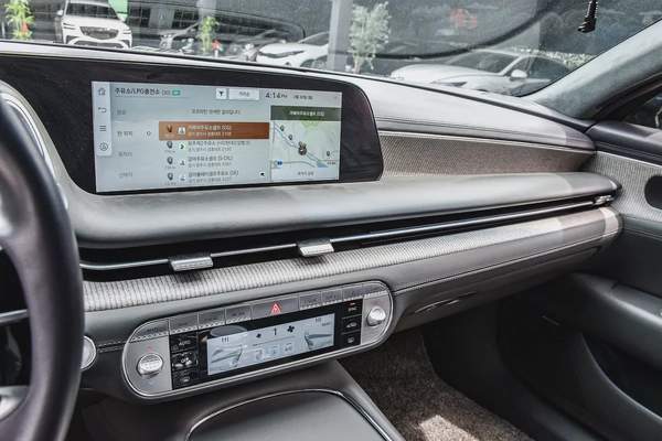 Genesis G90 Premium 2022 | Korean Specs | Clean Title | 48K KM | Black | جينسس G90 بريميوم 2022