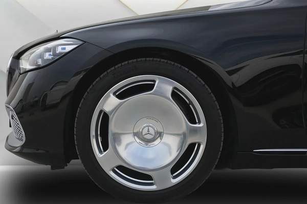 MERCEDES BENZ S 580 MAYBACH - 2021 - FULLY LOADED - AMZING CONDITION