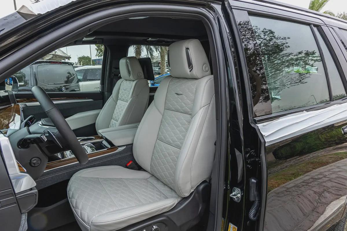 Cadillac Escalade Sport Platinum - 2025 Brand New (Export)-9-9