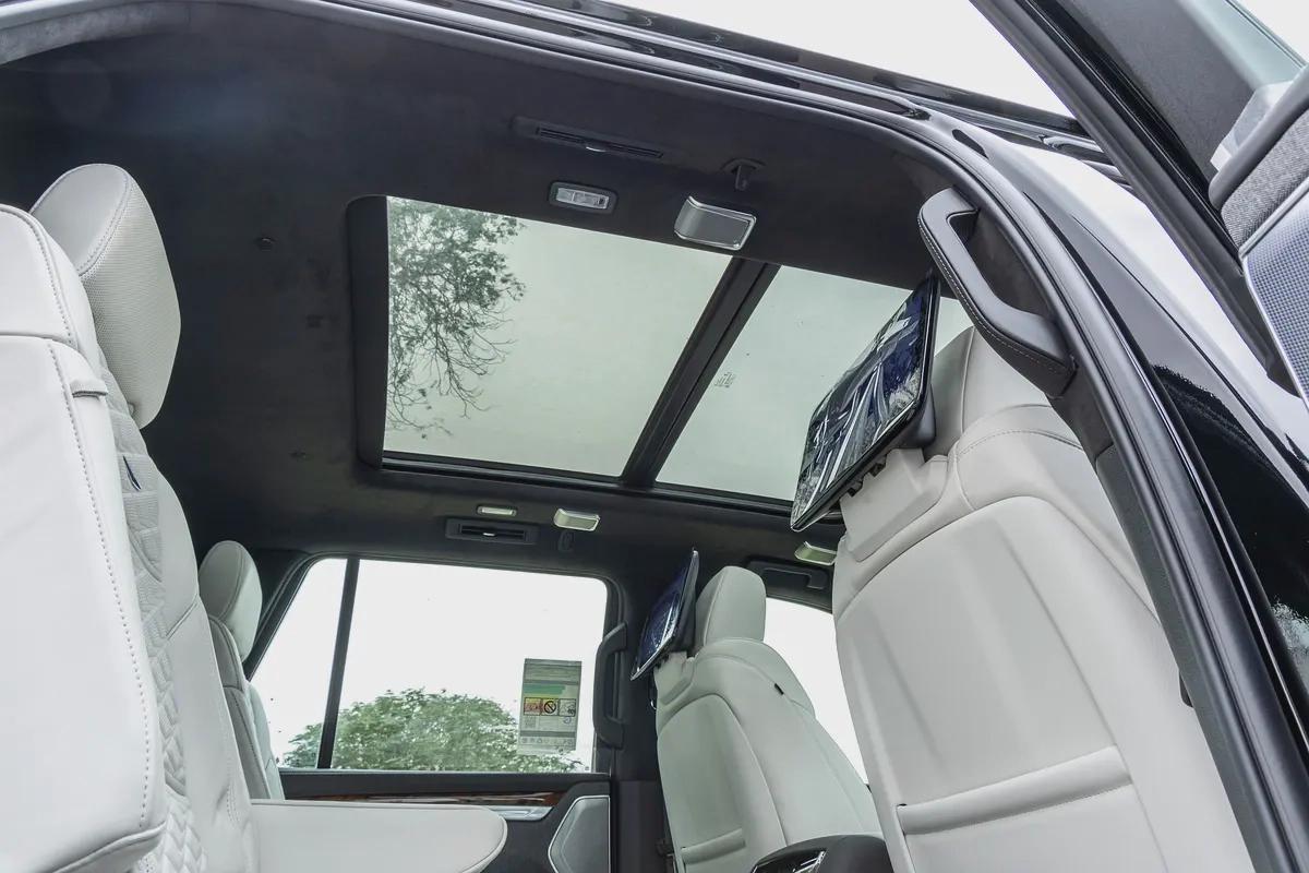 Cadillac Escalade Sport Platinum - 2025 Brand New (Export)-12-12