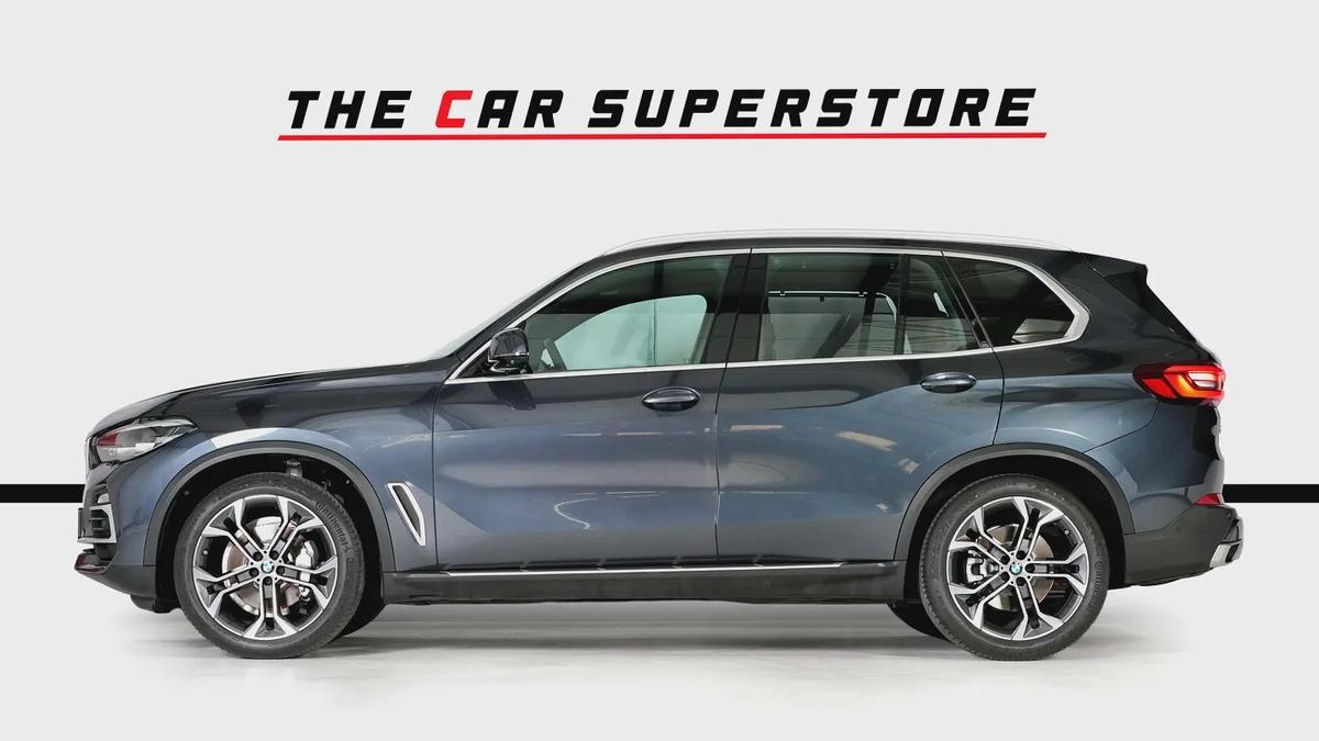 BMW X5 40i X-Drive-GCC-AGMC Full Service History-Warranty Service Contract Until June 2026-4-4