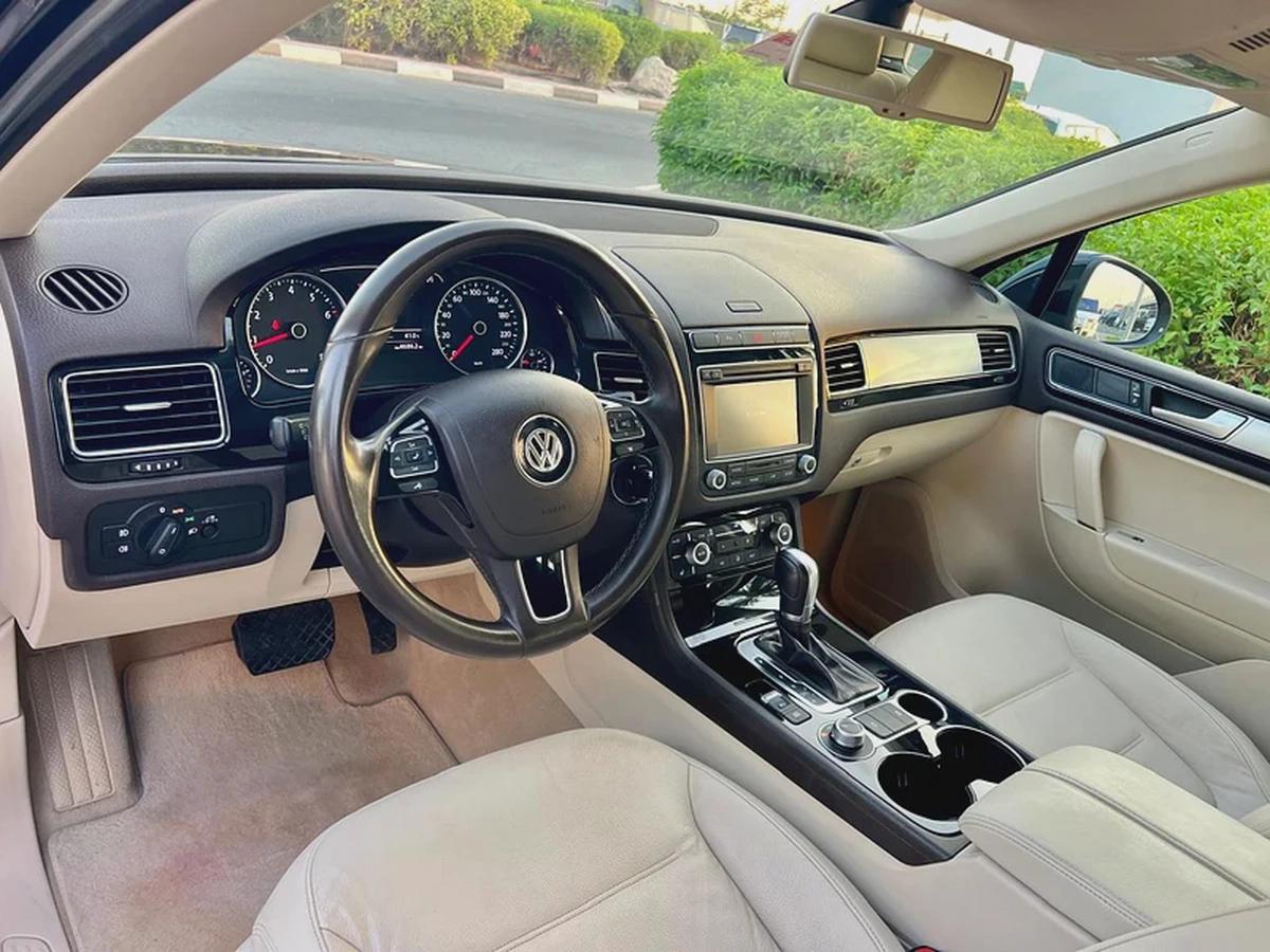 VW TOUAREG 2016 GCC-10-10