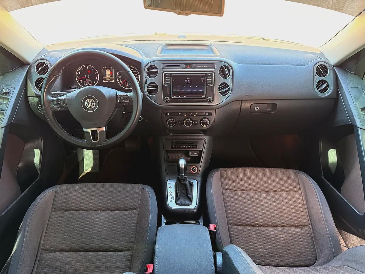 Volkswagen Tiguan 2.0 Tsi 4Motion 2016 Model GCC Specs With Partial Service History-12-12