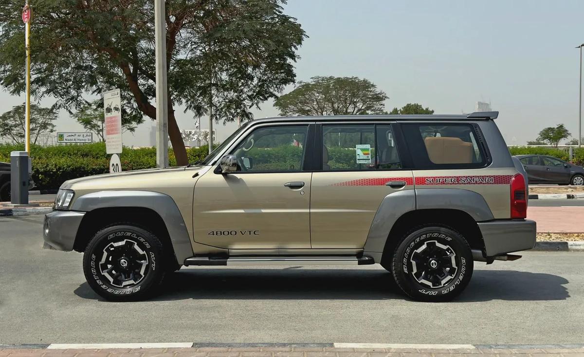 2022 Nissan Patrol Super Safari, GCC Specifications-3-3