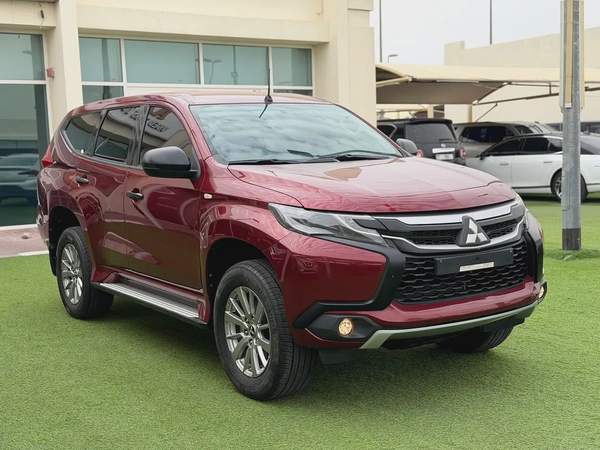 Mitsubishi Montero Sport -GLS -2WD -2017 -GCC Specs - FREE ACCIDENT-ORIGINAL PAINT—LOW MILAGE