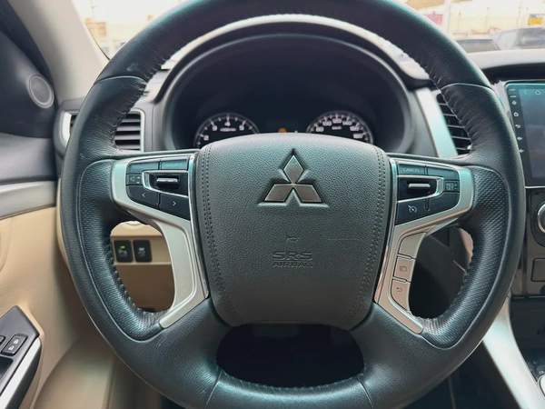 Mitsubishi Montero Sport -GLS -2WD -2017 -GCC Specs - FREE ACCIDENT-ORIGINAL PAINT—LOW MILAGE