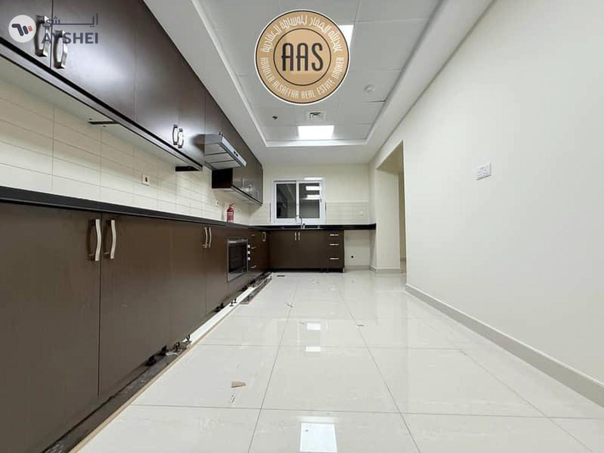 SPACIOUS 3BHK+MAID || READY TO MOVE || PARKING || NEAR TO METRO-24-24