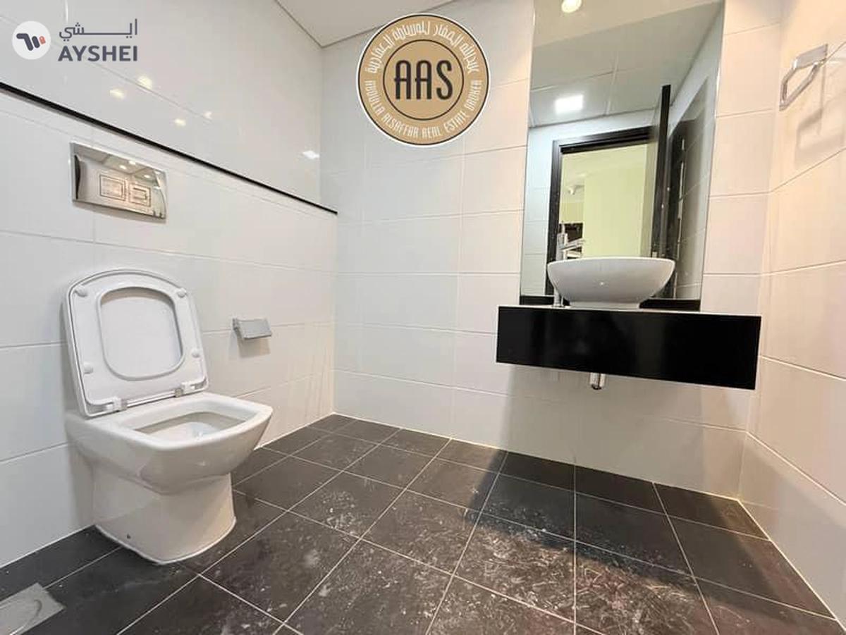 SPACIOUS 3BHK+MAID || READY TO MOVE || PARKING || NEAR TO METRO-27-27