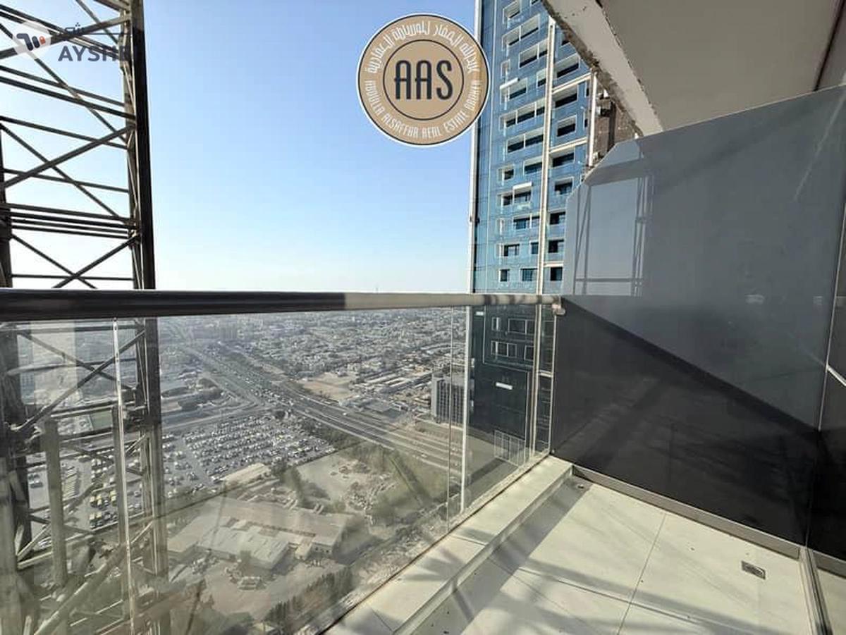 SPACIOUS 3BHK+MAID || READY TO MOVE || PARKING || NEAR TO METRO-28-28