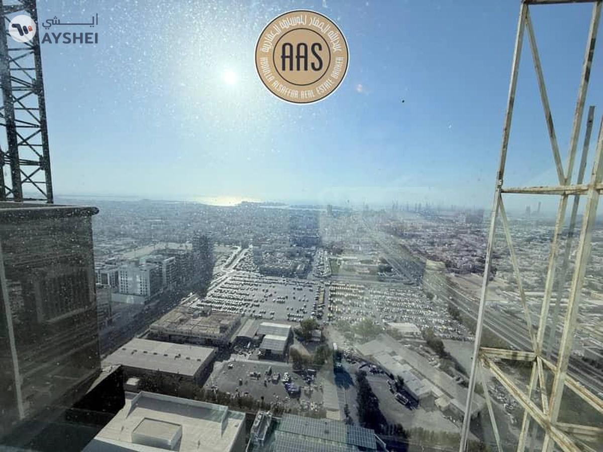 SPACIOUS 3BHK+MAID || READY TO MOVE || PARKING || NEAR TO METRO-2-2