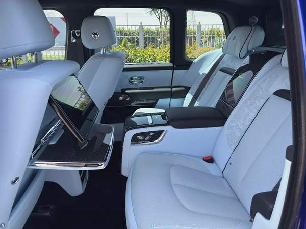 **2025**GCC SPEC NEAT AND CLEAN LESS KM