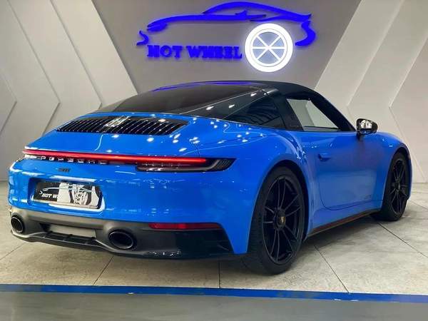 2024 - Porsche 911 Targa 4 GTS - with warranty