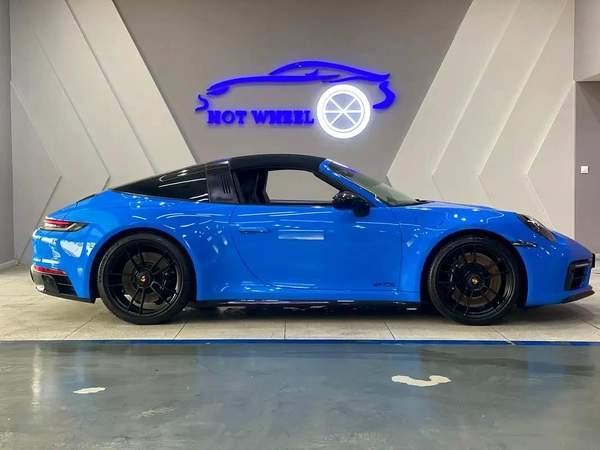 2024 - Porsche 911 Targa 4 GTS - with warranty