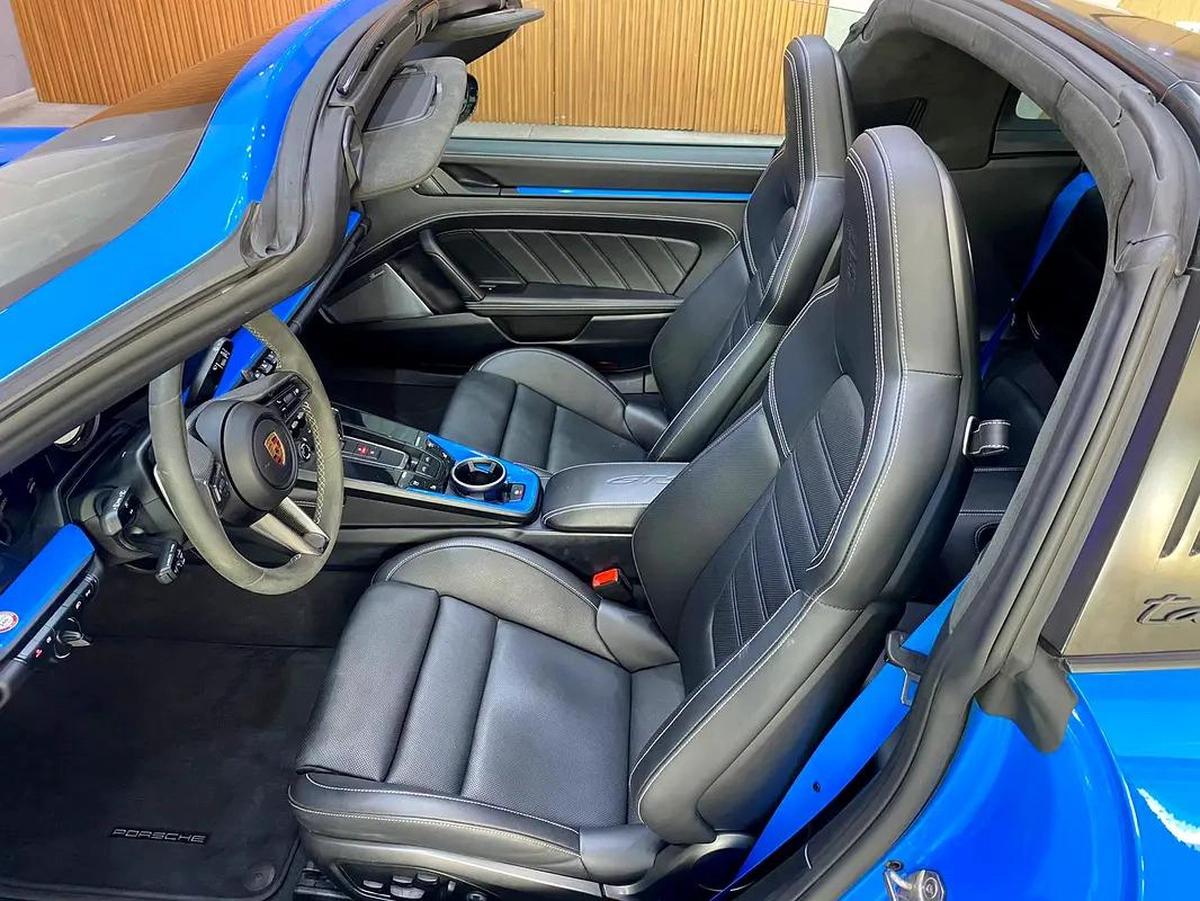 2024 - Porsche 911 Targa 4 GTS - with warranty-6-6