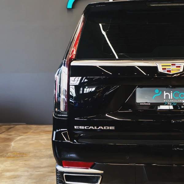 AED 3,736 P.M • 0% Downpayment • Escalade Premium Luxury • 1 Year Warranty and FDSH
