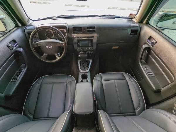 Hummer H3 2006 GCC Premium Condition With Leather seats Navigation Low Km Perfect Family Suv