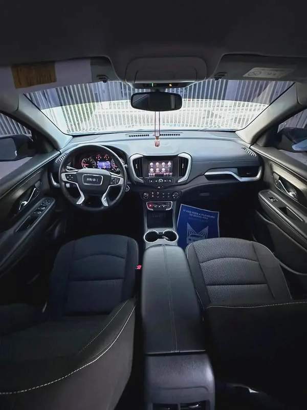 GMC Terrain SLE - 2022 GCC UNDER WARRANT-