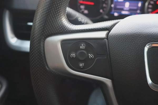 GMC Terrain SLE - 2022 GCC UNDER WARRANT-