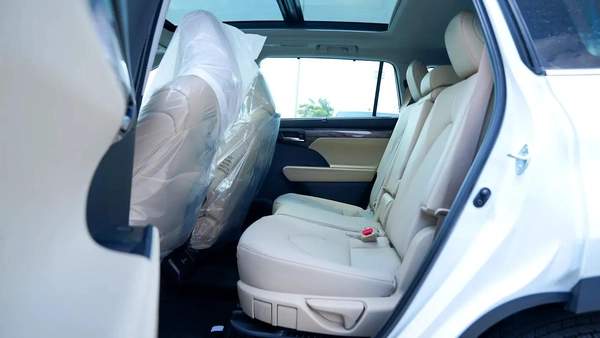 2026 Toyota Highlander 2.5L HYBIRD Limited - GCC Specs - Perfect Condition