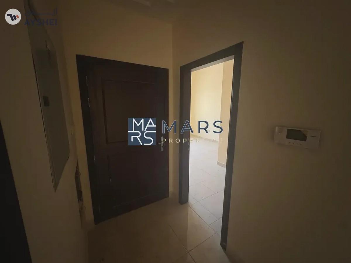 Luxurious 4bedrooms Vvilla is available for rent in barashii sharjah-20-20
