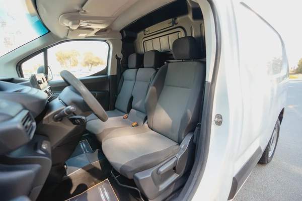Peugeot Partner | Delivery Van | GCC Specs | Ref#P13293