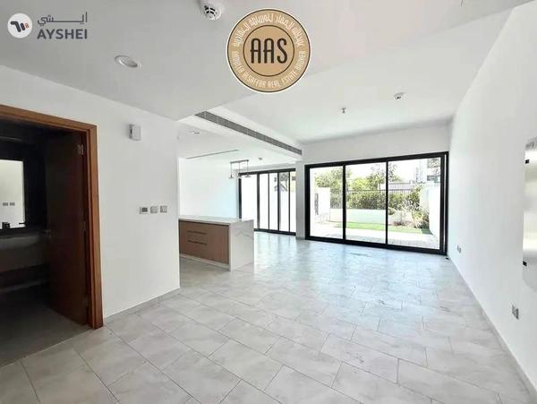 MODERN STYLE BRANR NEW 3BR+MAID VILLA FOR RENT