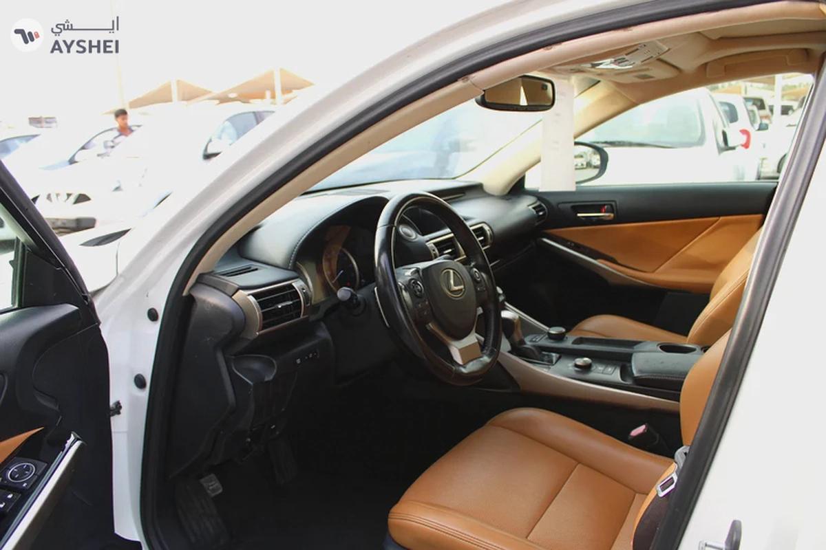 lexus is 2016 amrican-5-5