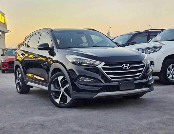 Hyundai Tucson 1.6 TURBO LIMITED | PUSH START | PANORAMIC ROOF | PWR WITH LEATHER SEATS | MY2017