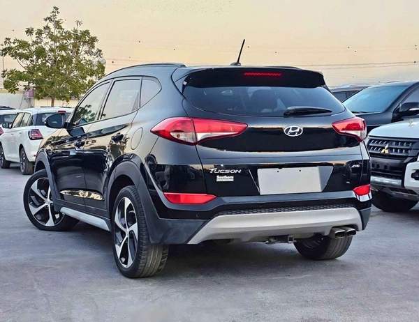 Hyundai Tucson 1.6 TURBO LIMITED | PUSH START | PANORAMIC ROOF | PWR WITH LEATHER SEATS | MY2017