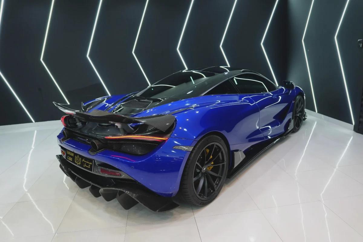McLaren 720S-8-8