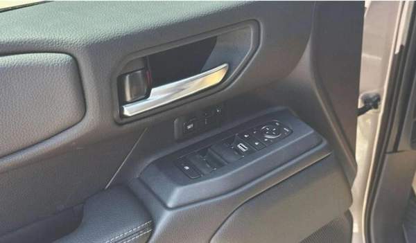 Toyota Prado 2.4L Turbo Petrol Luxury 8A/T