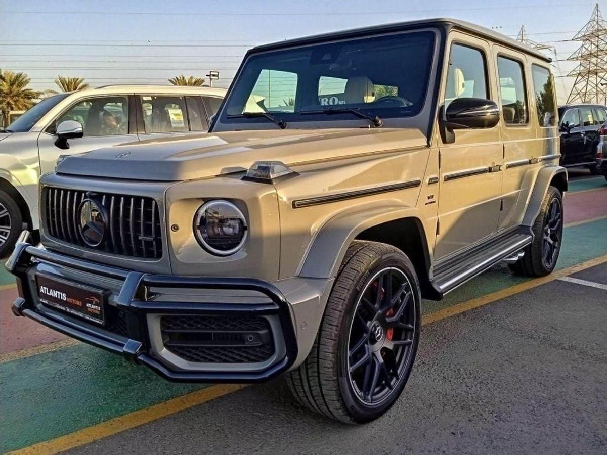 Mercedes-Benz G 63 AMG MERCEDES G 63- GREY INSIDE WHITE-1-1