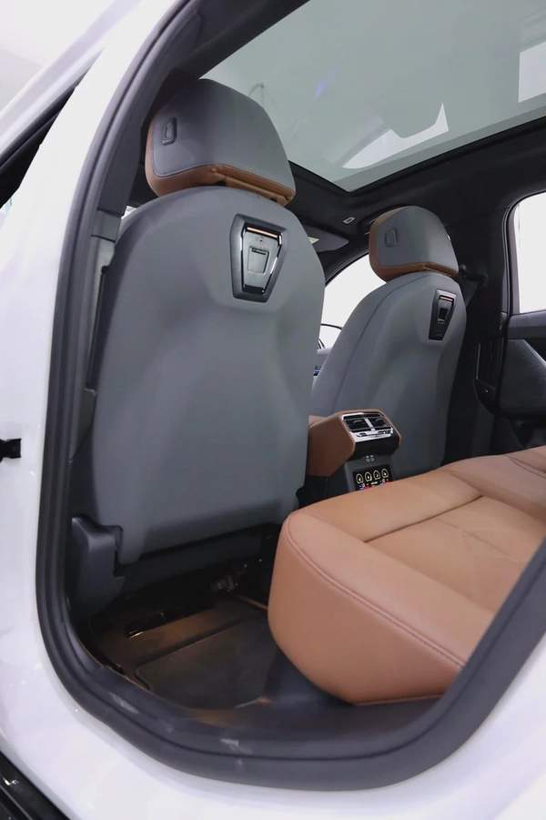 BMW 530i X-DRIVE M PACKAGE - BRAND NEW 2025 FULLY LOADED