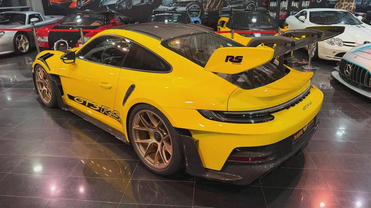 PORSCHE CARRERA /911 GT3 RS, GCC, AL NABODAH WARRANTY, FULL SERVICE HISTORY, FULL CARBON PACKAGE-8-8