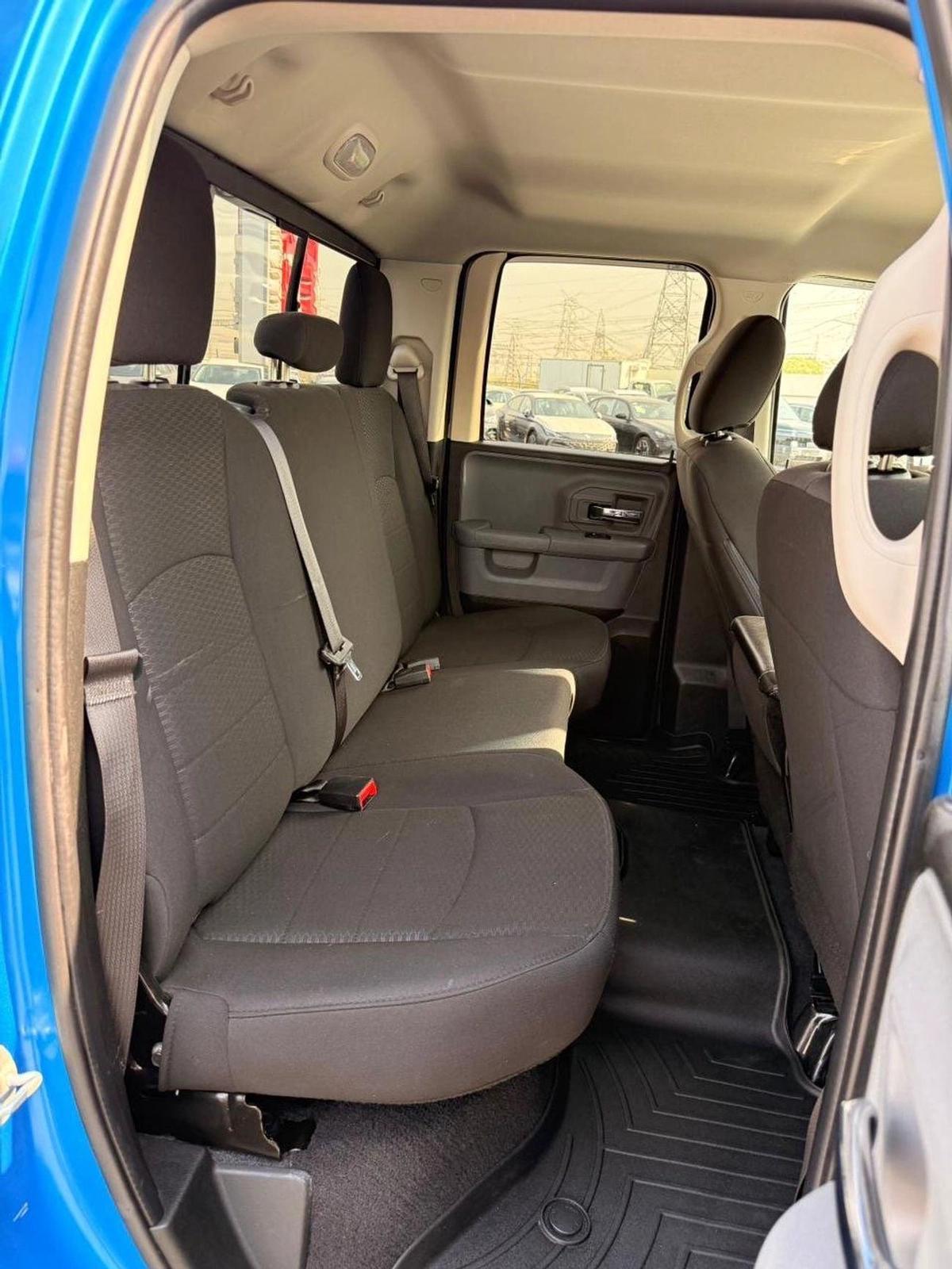 RAM Classic 1500 Classic WARLOCK 4x4-14-14