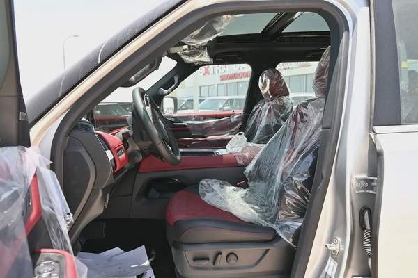 Nissan Patrol LE Titanium 3.5L Turbo 2026 - GCC Specs