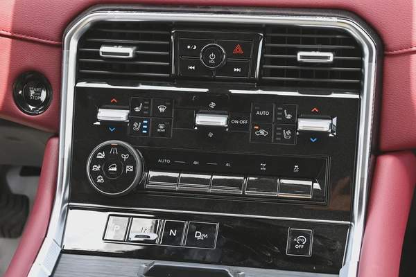 Nissan Patrol LE Titanium 3.5L Turbo 2026 - GCC Specs