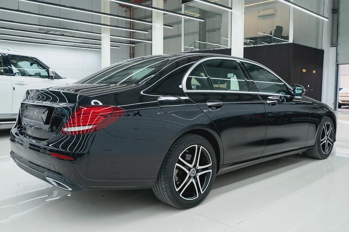 2020 MERCEDES-BENZ E250 IN EXCELLENT CONDITION-4-4