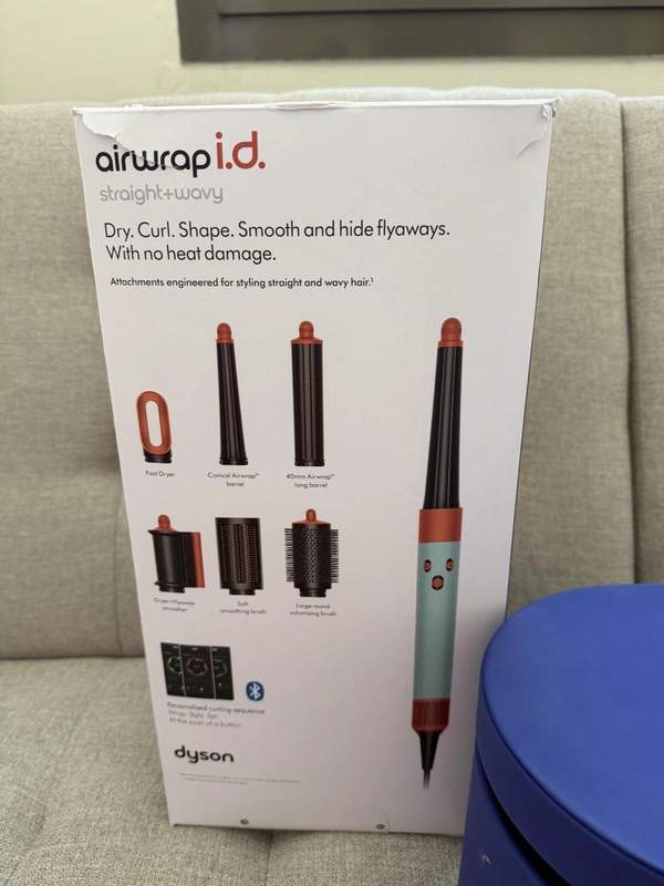 Dyson Airwrap i.d. Straight+Wavy Multi-Styler