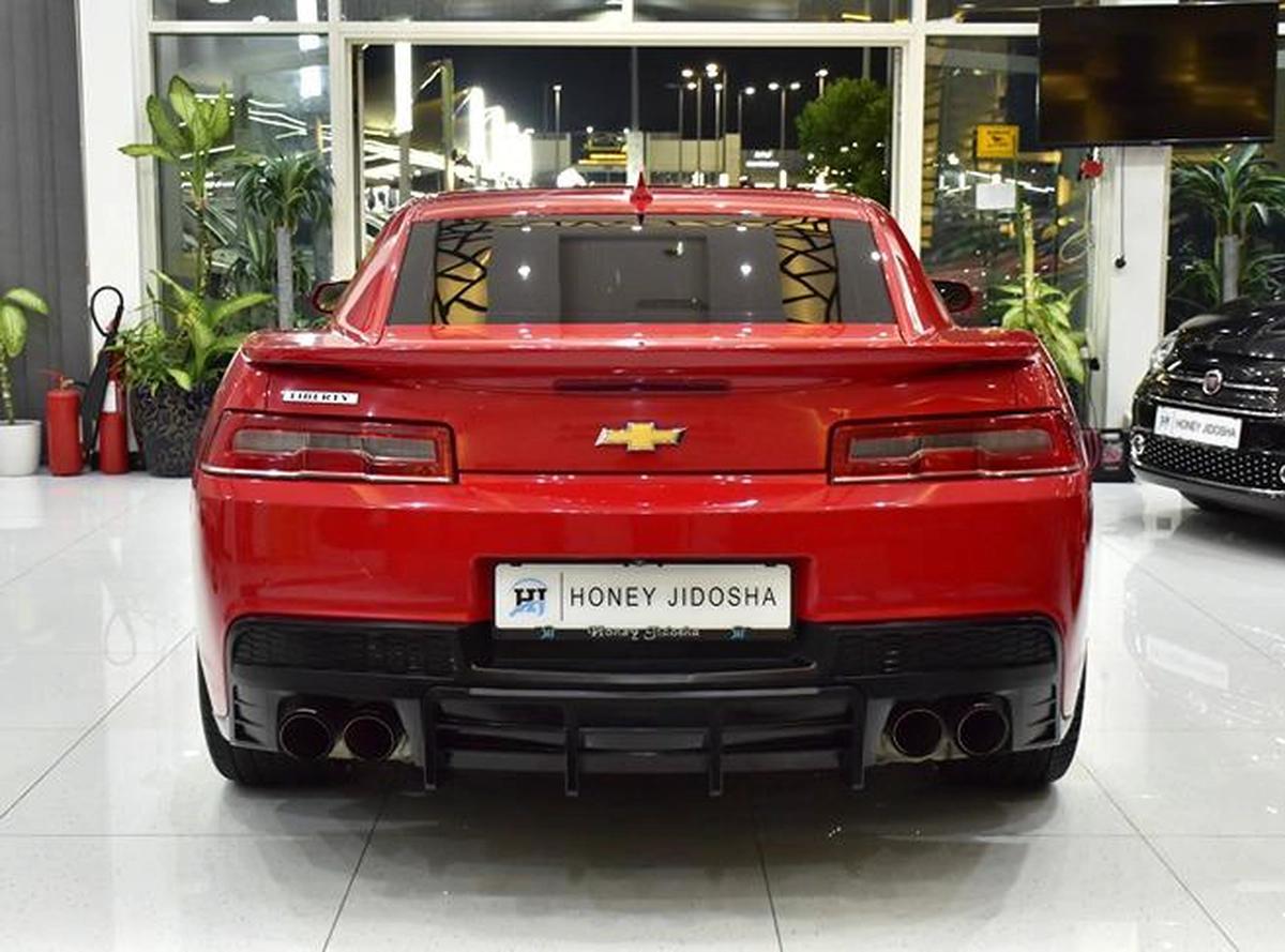 Chevrolet Camaro ( 2014 Model ) in Red Color GCC Specs-4-4