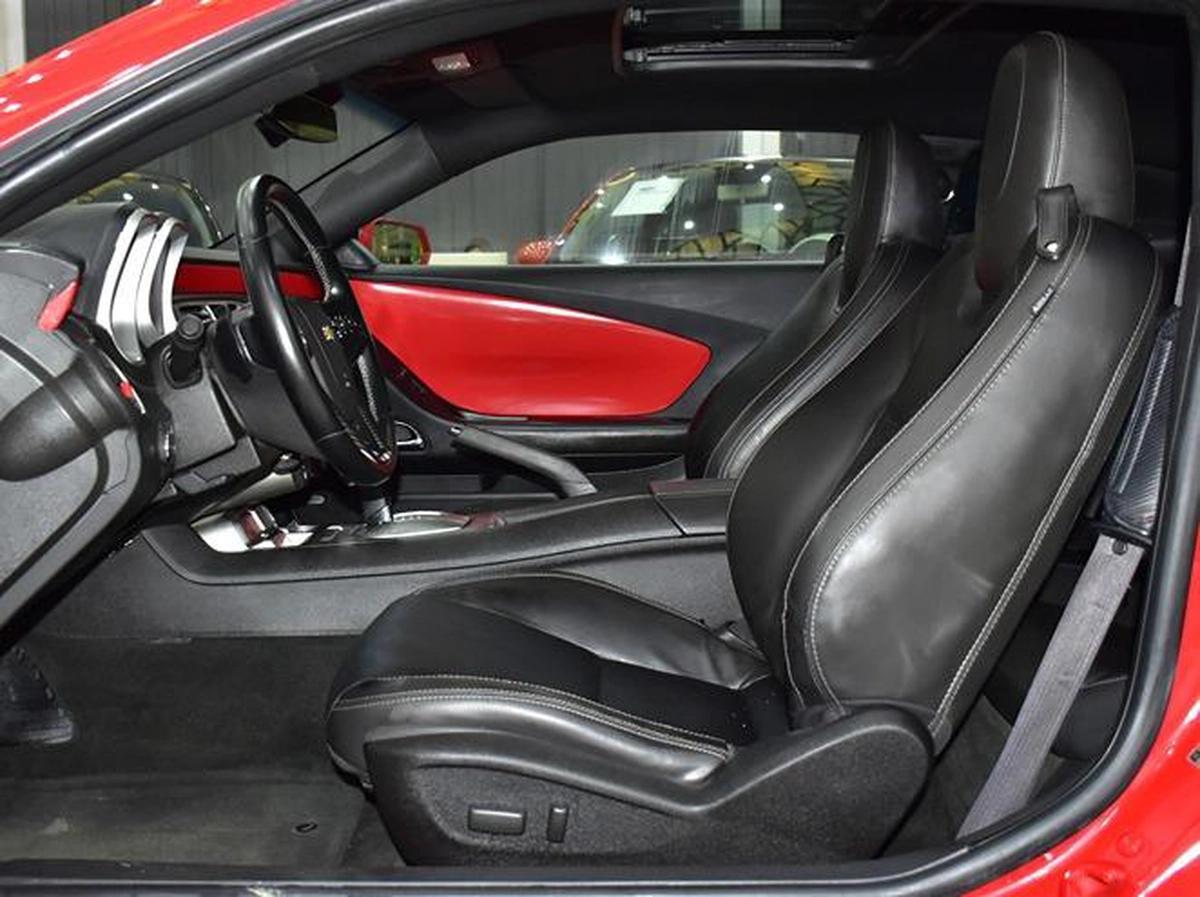 Chevrolet Camaro ( 2014 Model ) in Red Color GCC Specs-7-7
