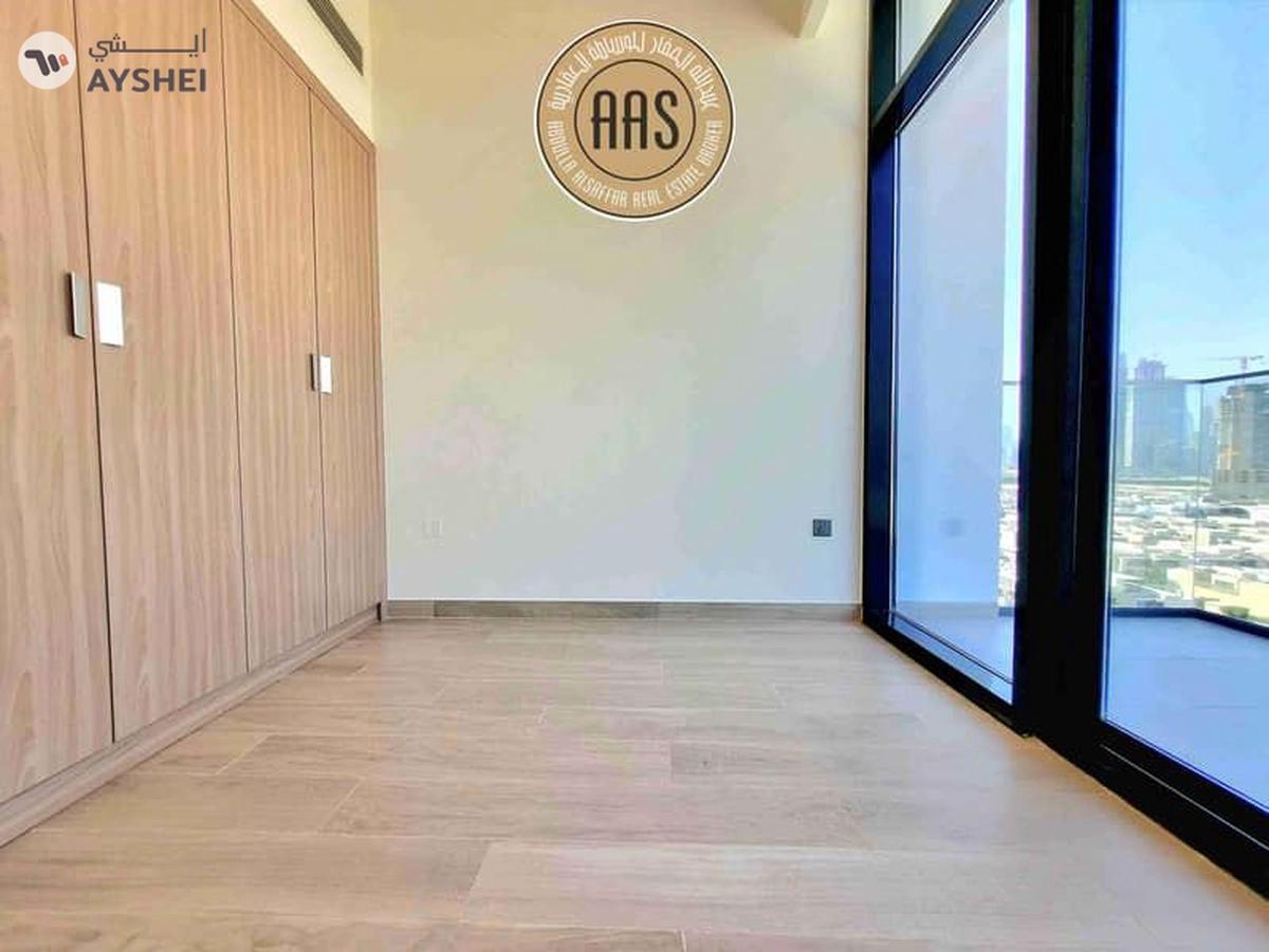 Corner 2BHK • High Floor • Chiller Free • Burj Khalifa View-10-10