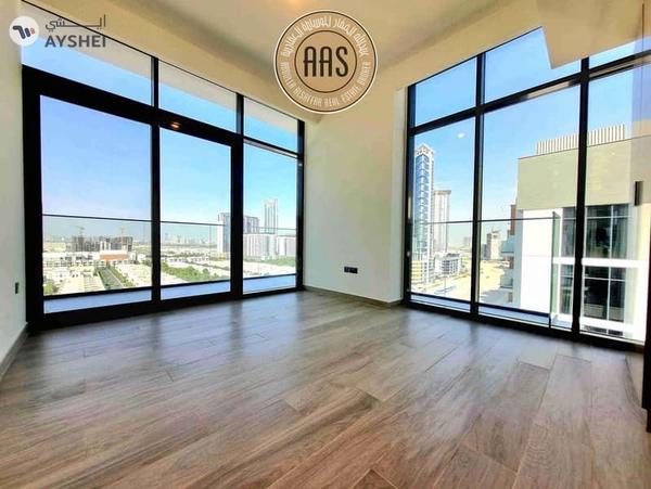 Corner 2BHK • High Floor • Chiller Free • Burj Khalifa View