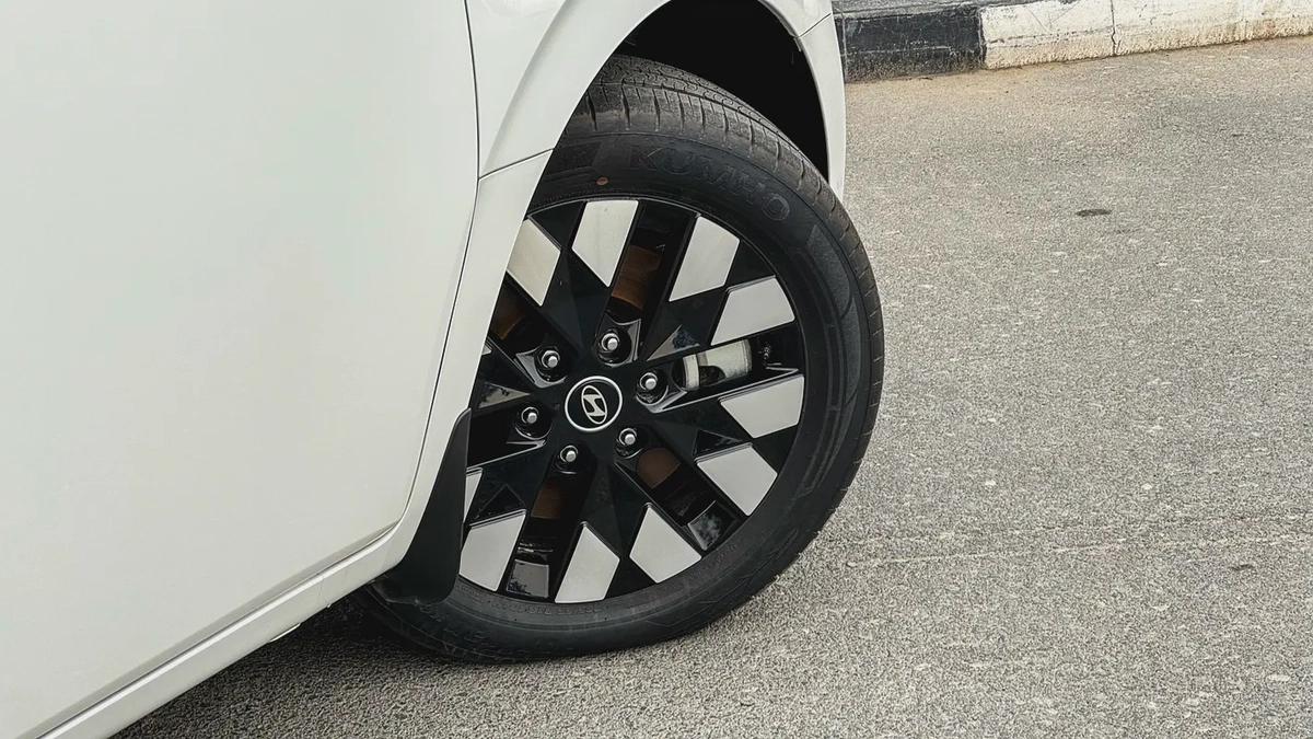Hyundai Staria Premium 3.5L V6 GCC Brand New 2026-5-5