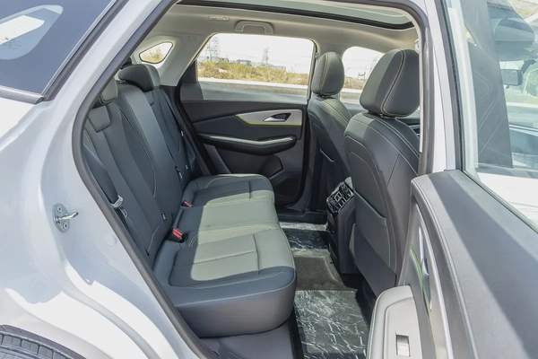 Dong Feng Forthing Friday - Electric - 410km - 2025 (Export)