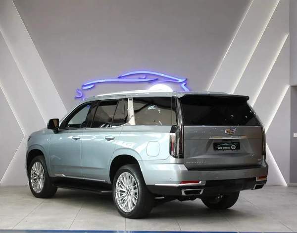 2025 - Cadillac Escalade Sport Platinum V8 with warranty