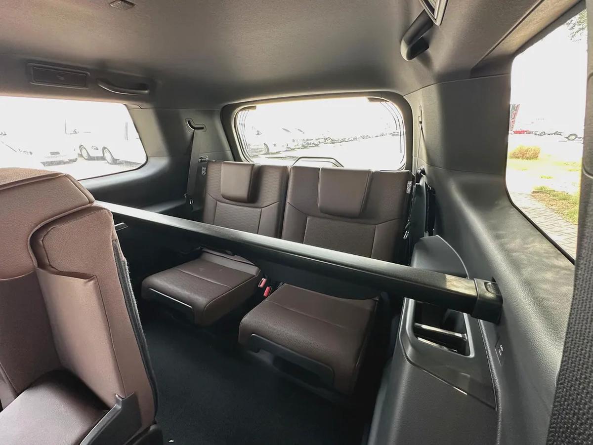 Toyota prado all rounder SE 2.4 petrol-7-7