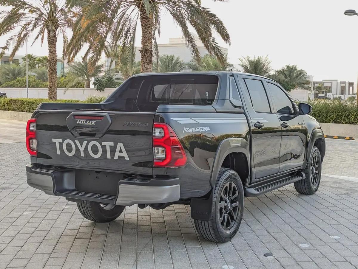 TOYOTA HILUX 2017 FACELIFTED 2025 ADVENTURE GCC V4 2.7L 4X4 IIN EXCELLENT CONDITION-15-15