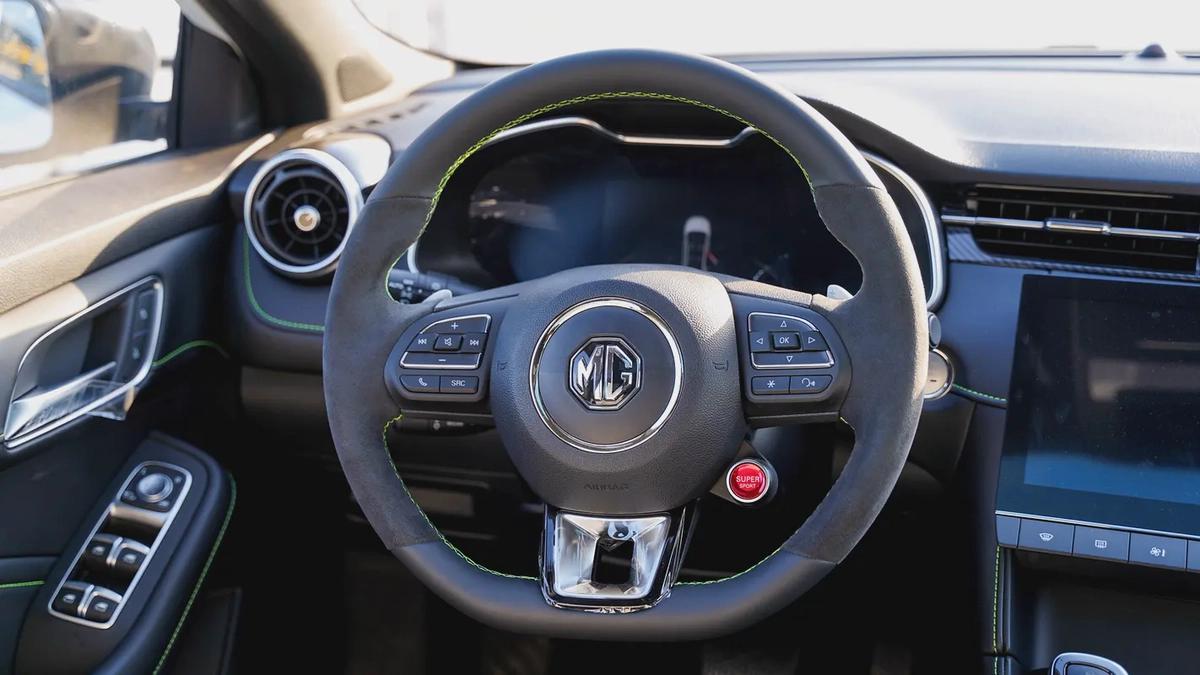 MG 6 1.5L TURBO XLINE TROPHY LUXURY CHINESE $%! MODEL 2025-14-14