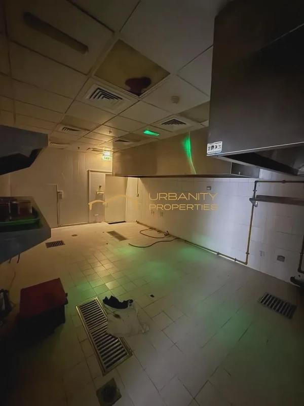 Retail Shop for Rent in Bay Central 3, Dubai Marina